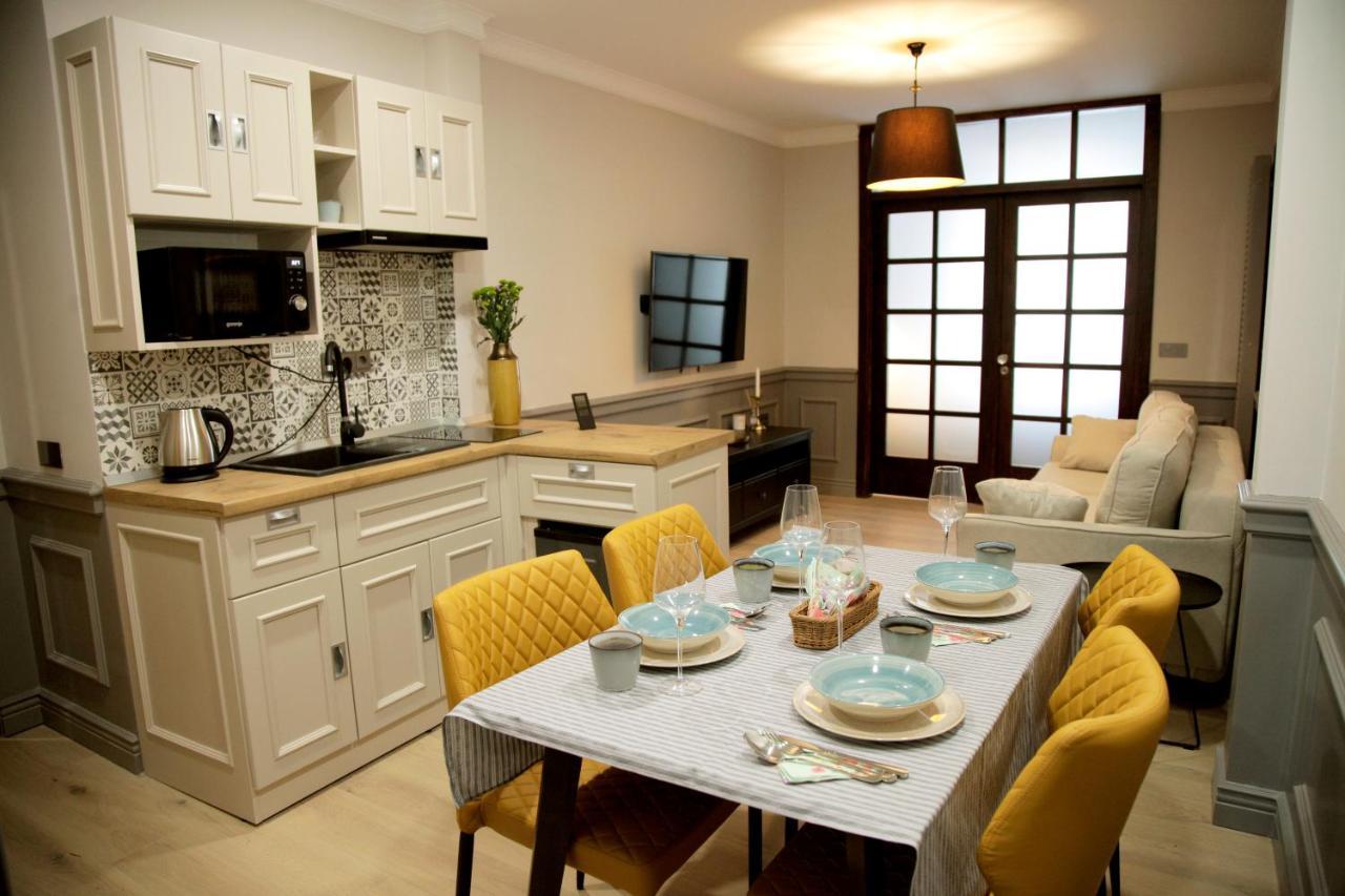 Central Boutique Apartments Σιγκισοάρα Εξωτερικό φωτογραφία