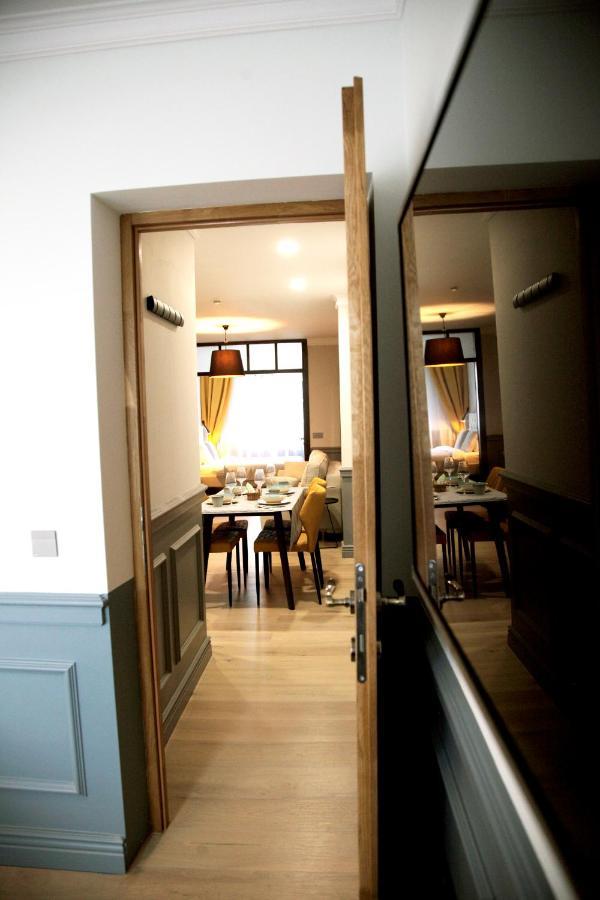 Central Boutique Apartments Σιγκισοάρα Εξωτερικό φωτογραφία