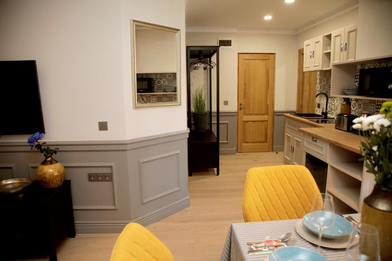 Central Boutique Apartments Σιγκισοάρα Εξωτερικό φωτογραφία