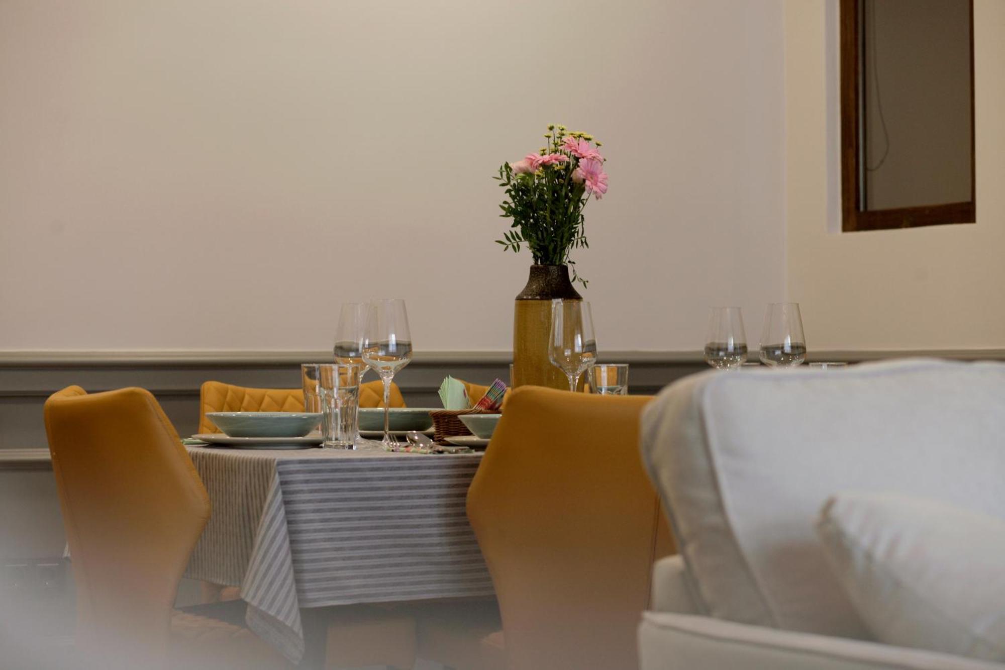 Central Boutique Apartments Σιγκισοάρα Εξωτερικό φωτογραφία
